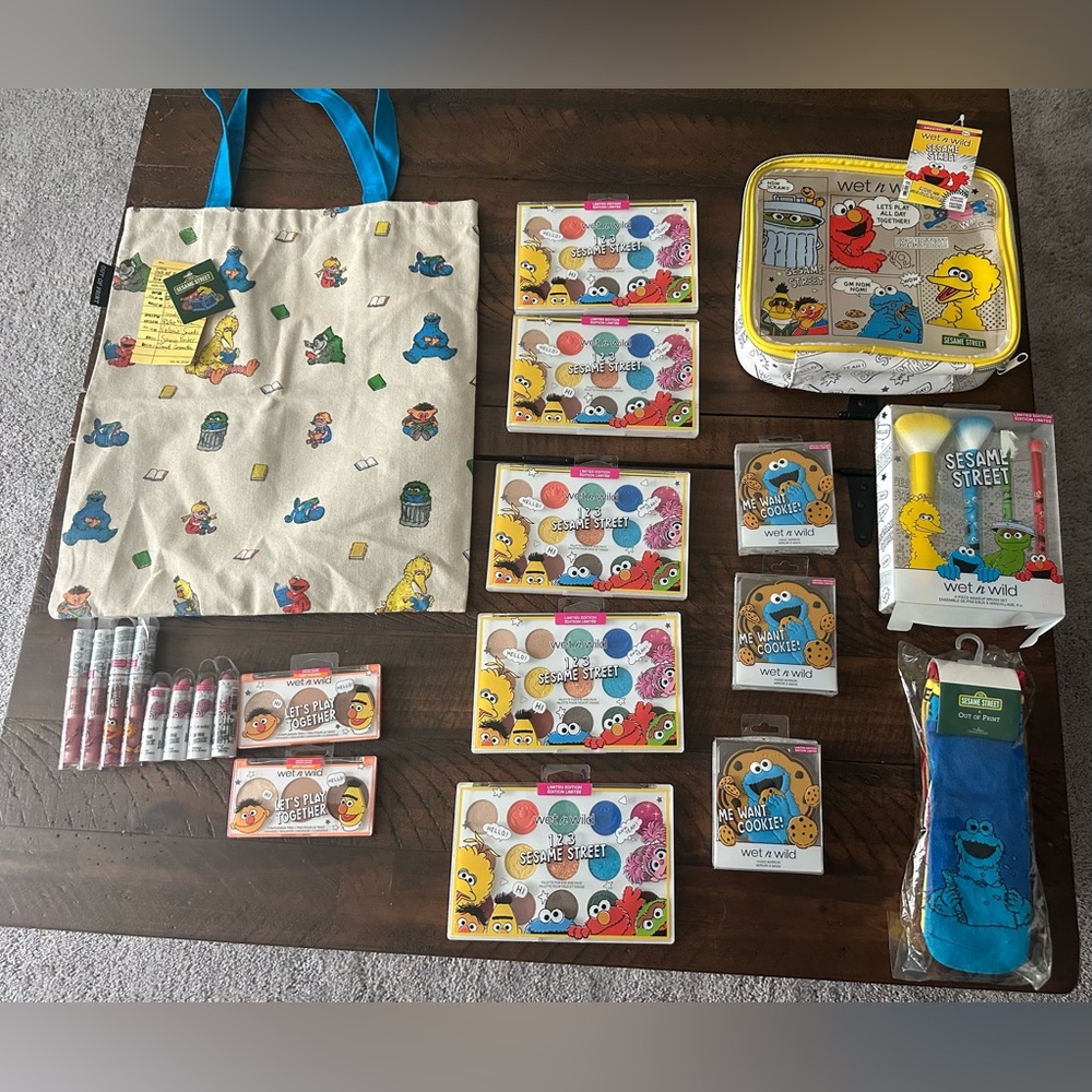 SESAME STREET BUNDLE